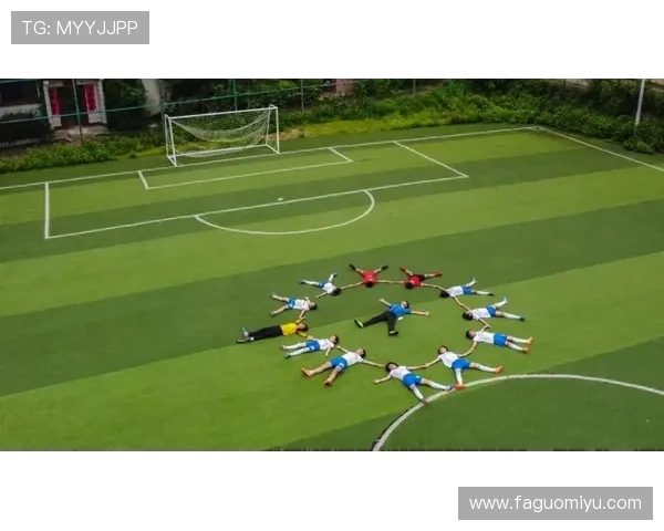 黄秀英专访：从绿茵场到人生舞台的足球旅程回顾与展望